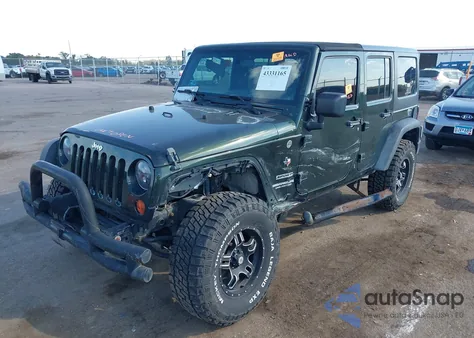 2010 Jeep Wrangler Unlimited Sport из США, поврежденный, VIN 1J4BA3H16AL146644
